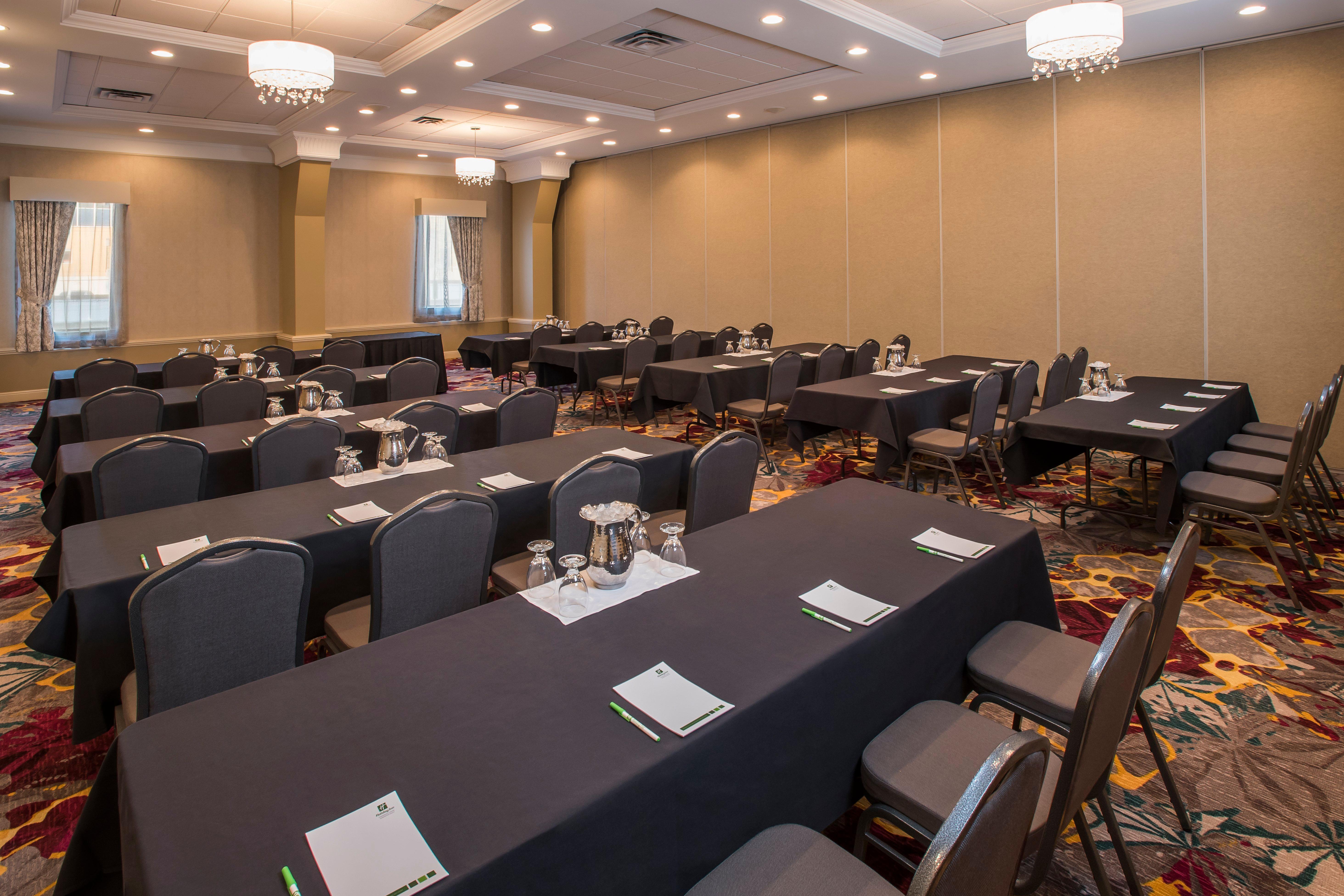 Holiday Inn Conference Centre Edmonton South By Ihg Exteriér fotografie